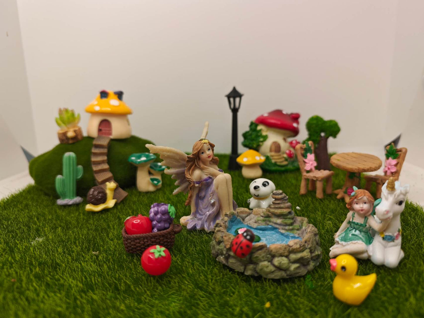 24Pcs Fairy Garden Kit Set Outdoor Decor Fairy Garden Accessories