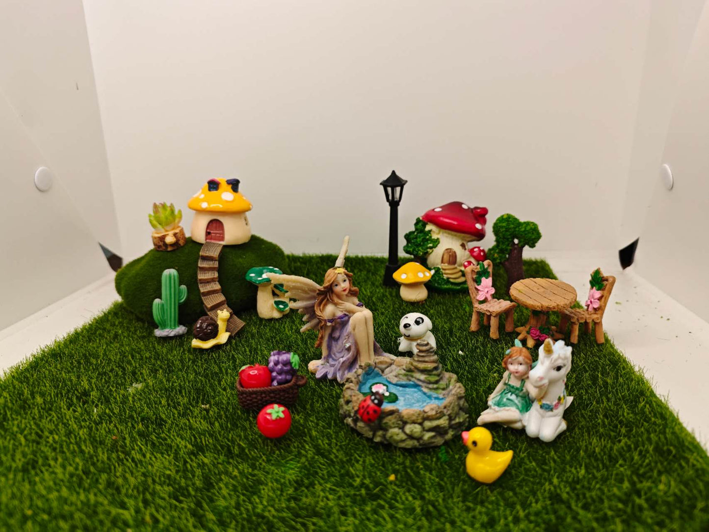 24Pcs Fairy Garden Kit Set Outdoor Decor Fairy Garden Accessories