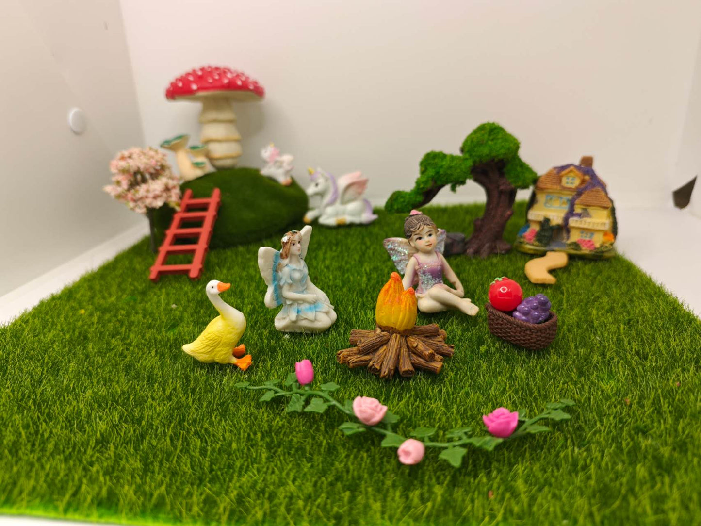 Fairy Garden Kit – 20 PCS Miniature Set with Fairy House, Mushroom, Trees, Unicorns & Fairies