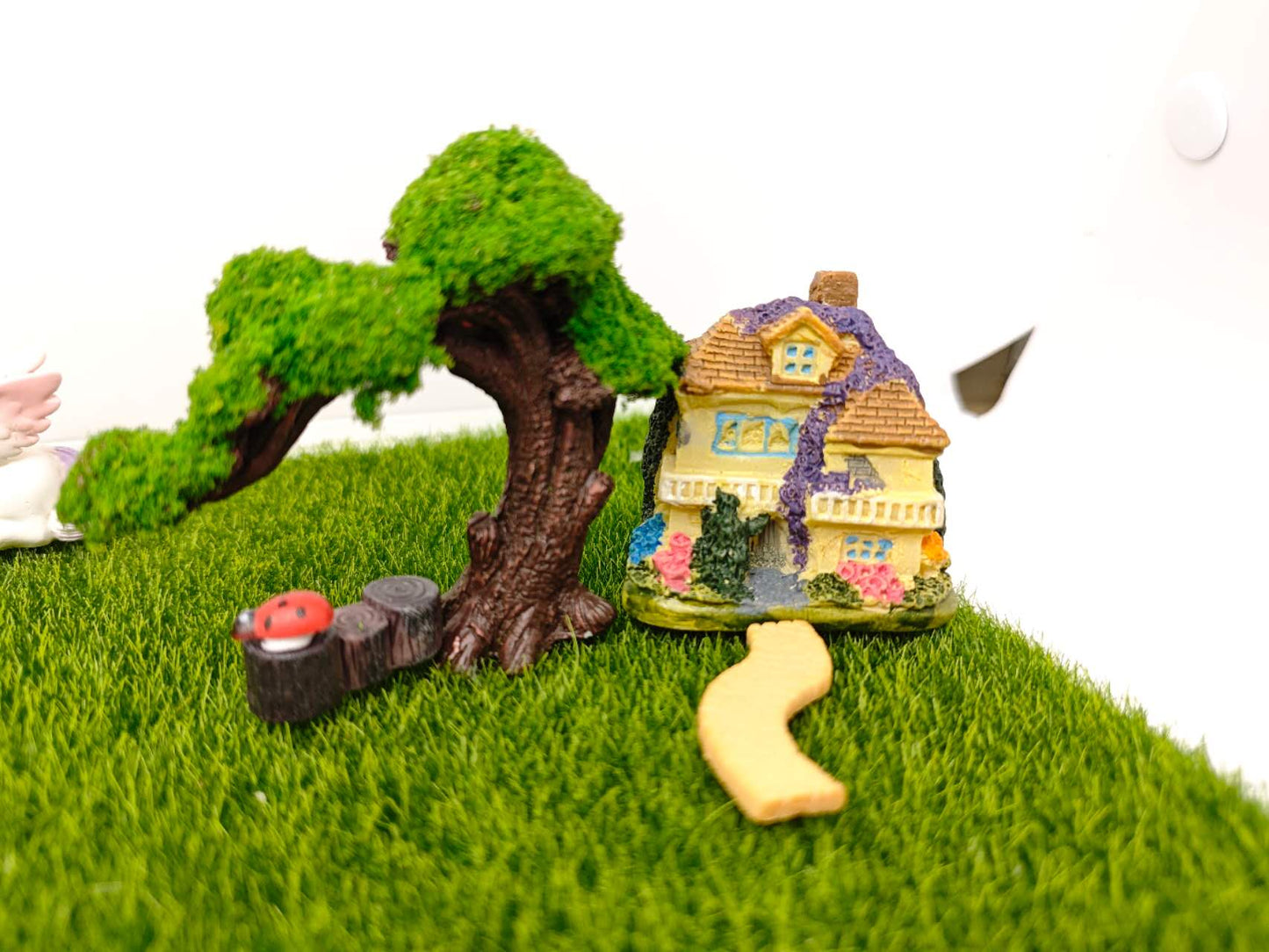 Fairy Garden Kit – 20 PCS Miniature Set with Fairy House, Mushroom, Trees, Unicorns & Fairies