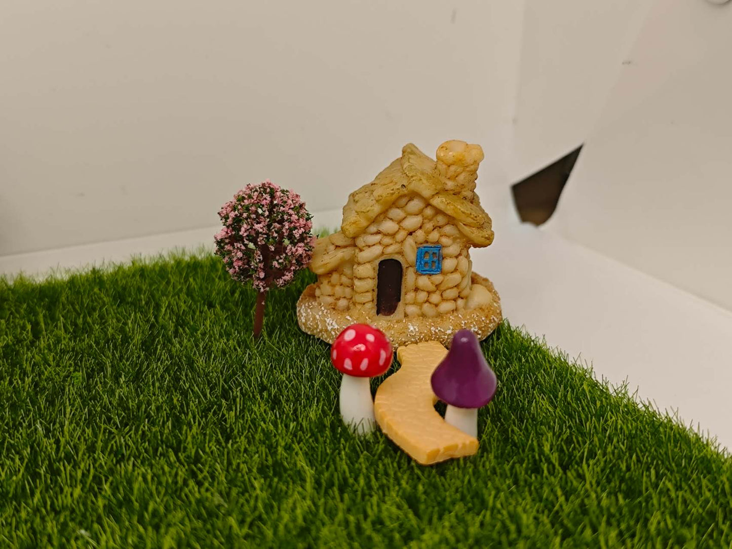 Fairy Garden Kit – 18 PCS Miniature Set with Fairy House, Mushroom, Trees, Unicorns & Fairies