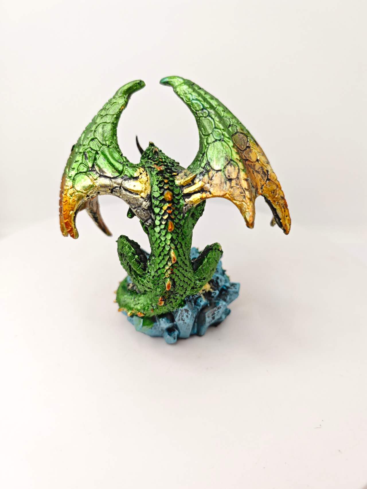 Mystical Resin Dragon Figure Statue Home & Office Decor indoor outdoor