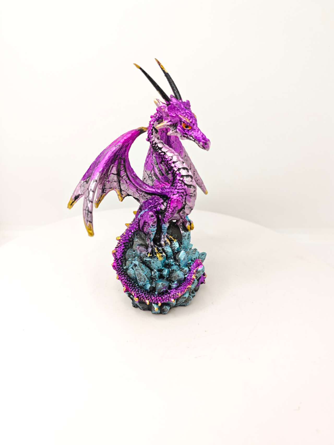Mystical Resin Dragon Figure Statue Home & Office Decor indoor outdoor