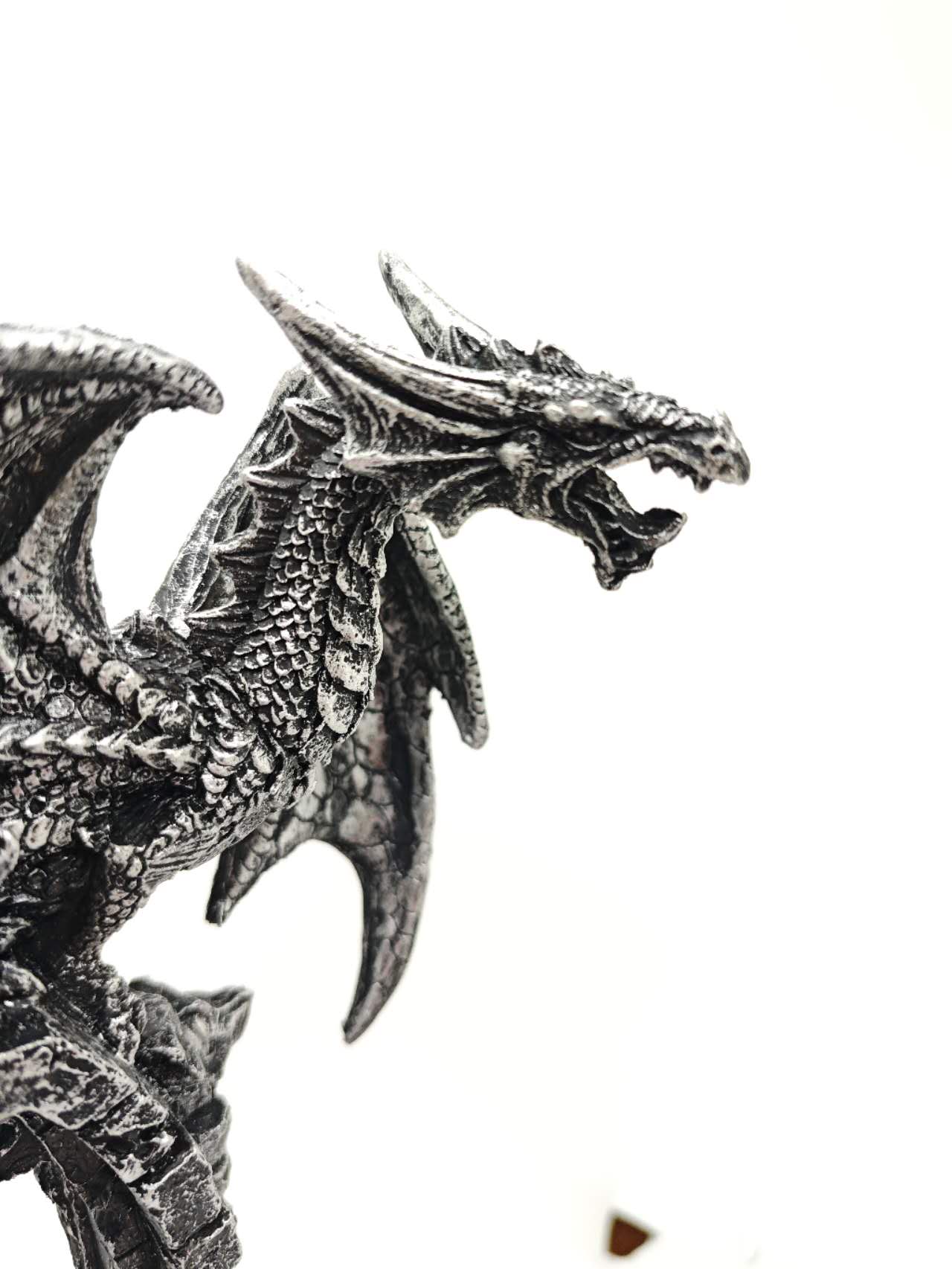 Gothic Stone Dragon Statue Medieval Ruins Fantasy Figurine Indoor Outdoor Decor