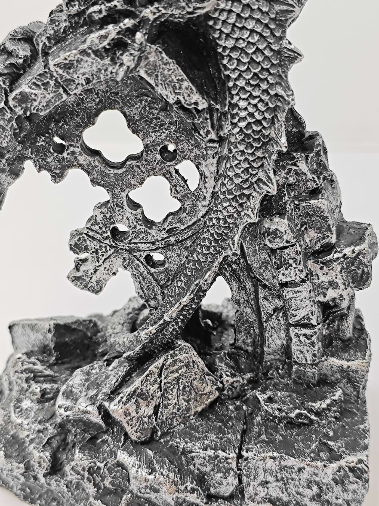 Gothic Stone Dragon Statue Medieval Ruins Fantasy Figurine Indoor Outdoor Decor