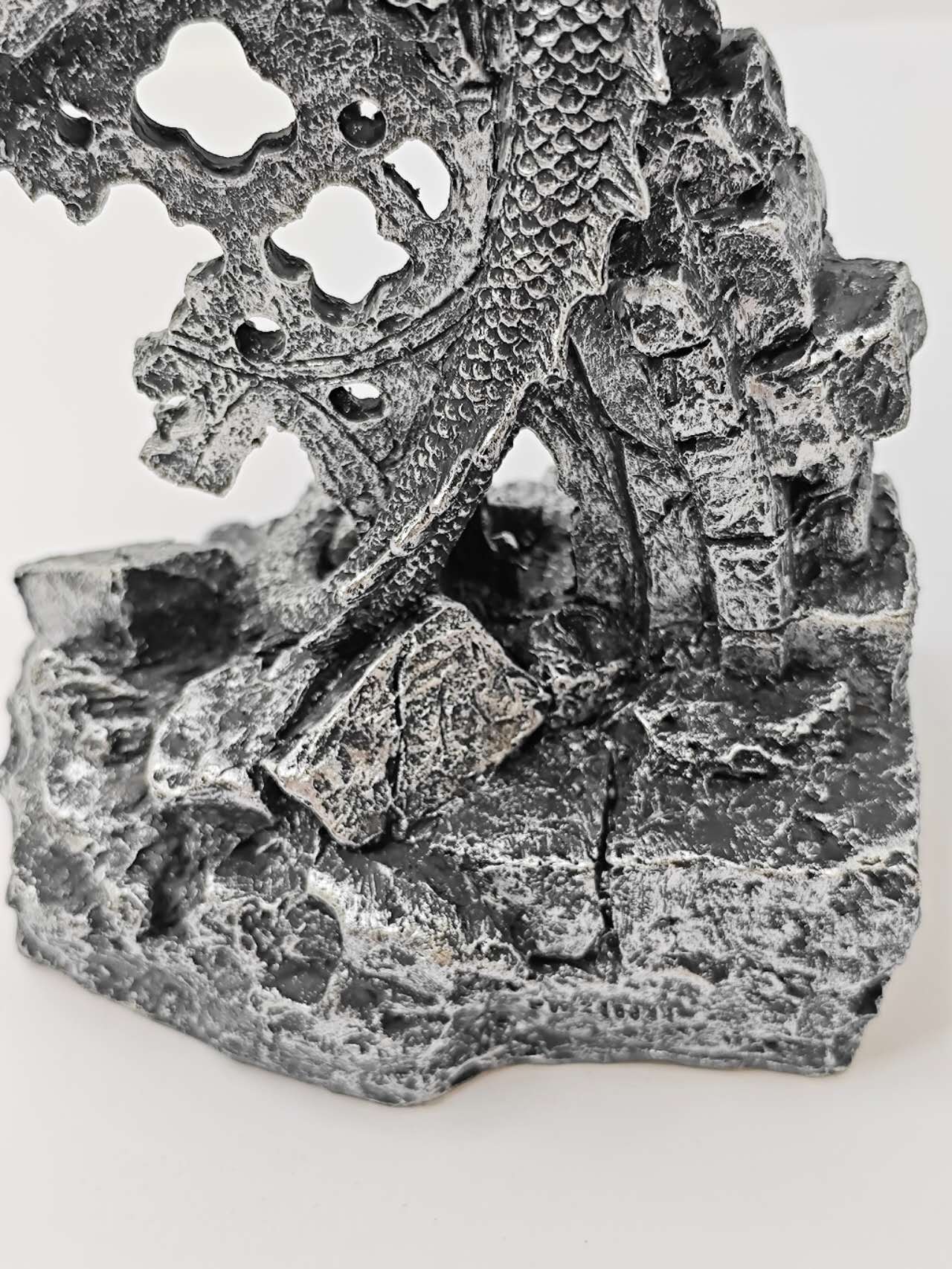 Gothic Stone Dragon Statue Medieval Ruins Fantasy Figurine Indoor Outdoor Decor