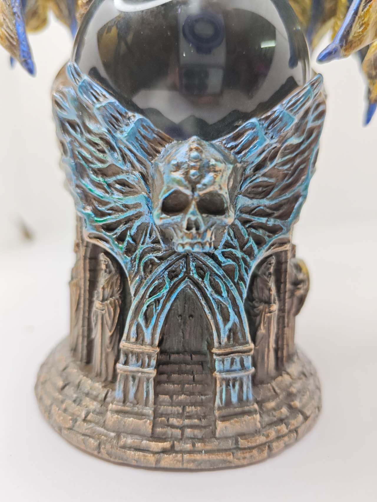 Dragon with Crystal Ball Dragon Figurine Gothic Fantasy Sculpture Home Decor