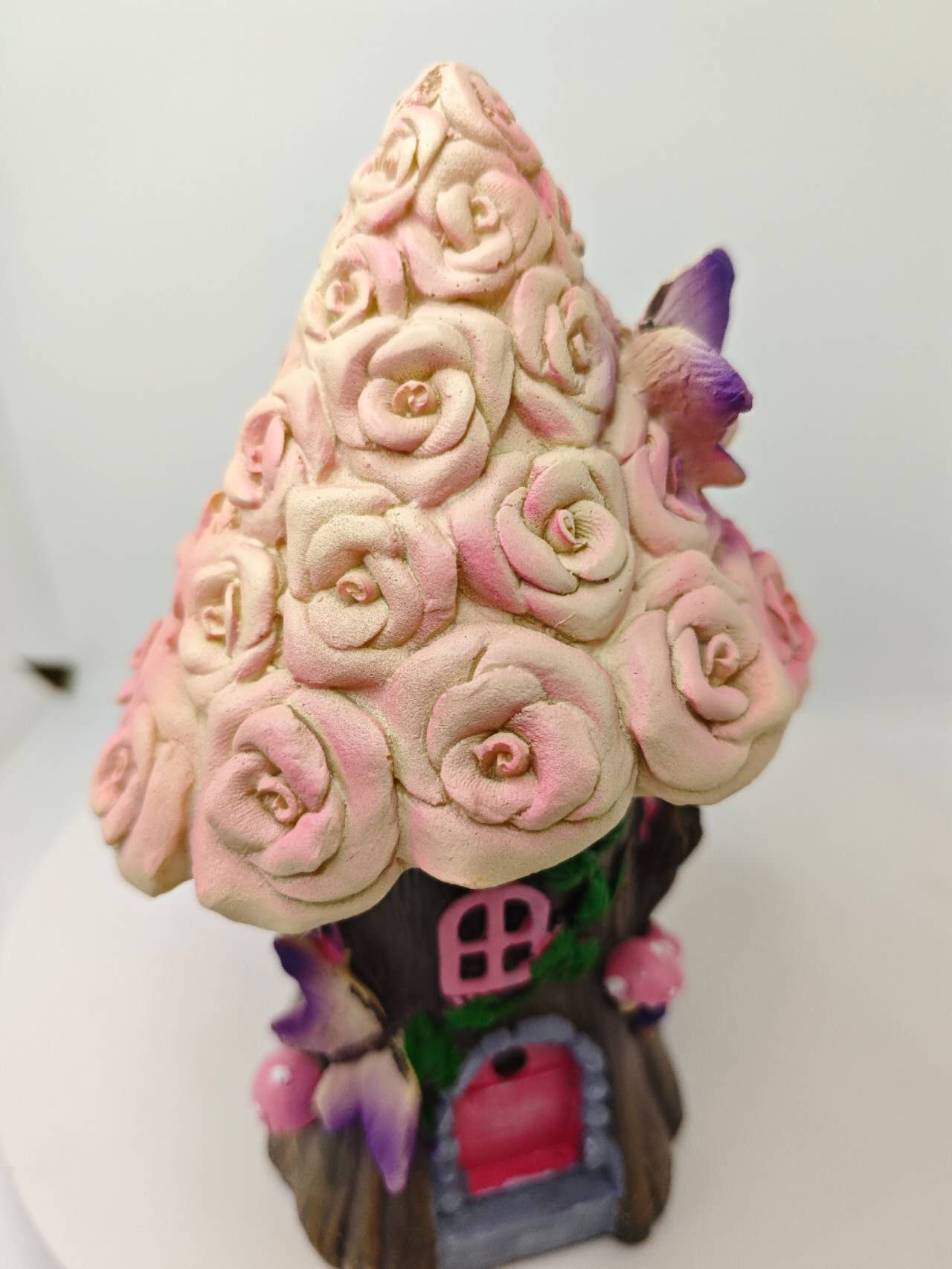 Fairy Garden Tree Trunk House with Rose Roof Resin fairy garden Miniature