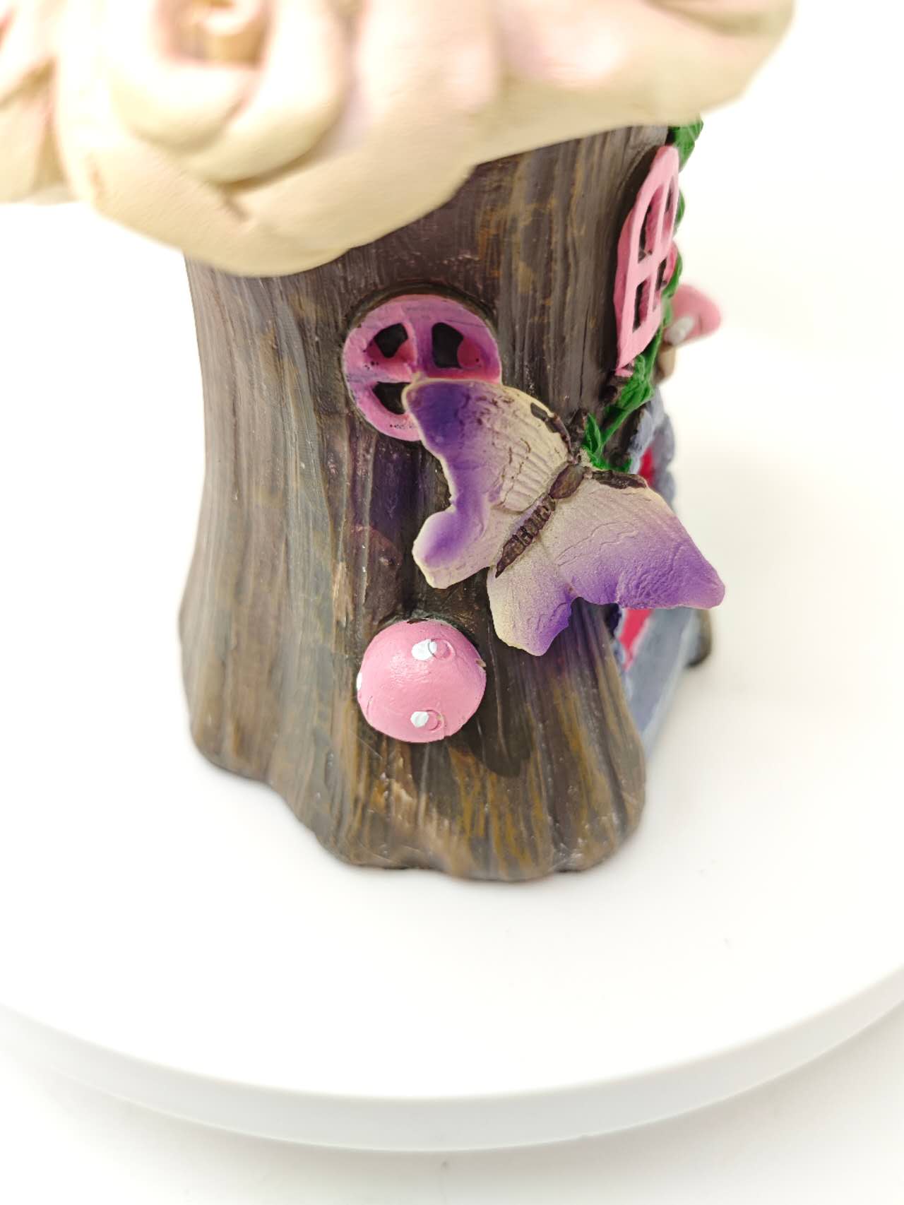 Fairy Garden Tree Trunk House with Rose Roof Resin fairy garden Miniature