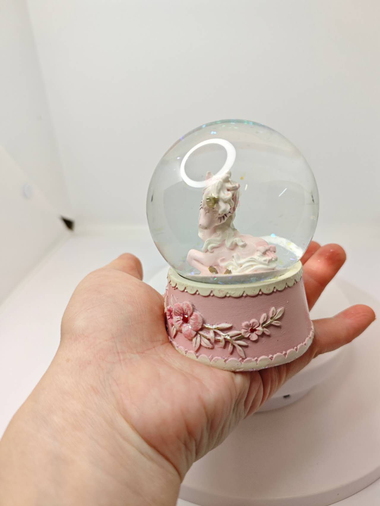Unicorn Globe – Pink Base Fantasy Crystal Ball Desktop Decor Gift