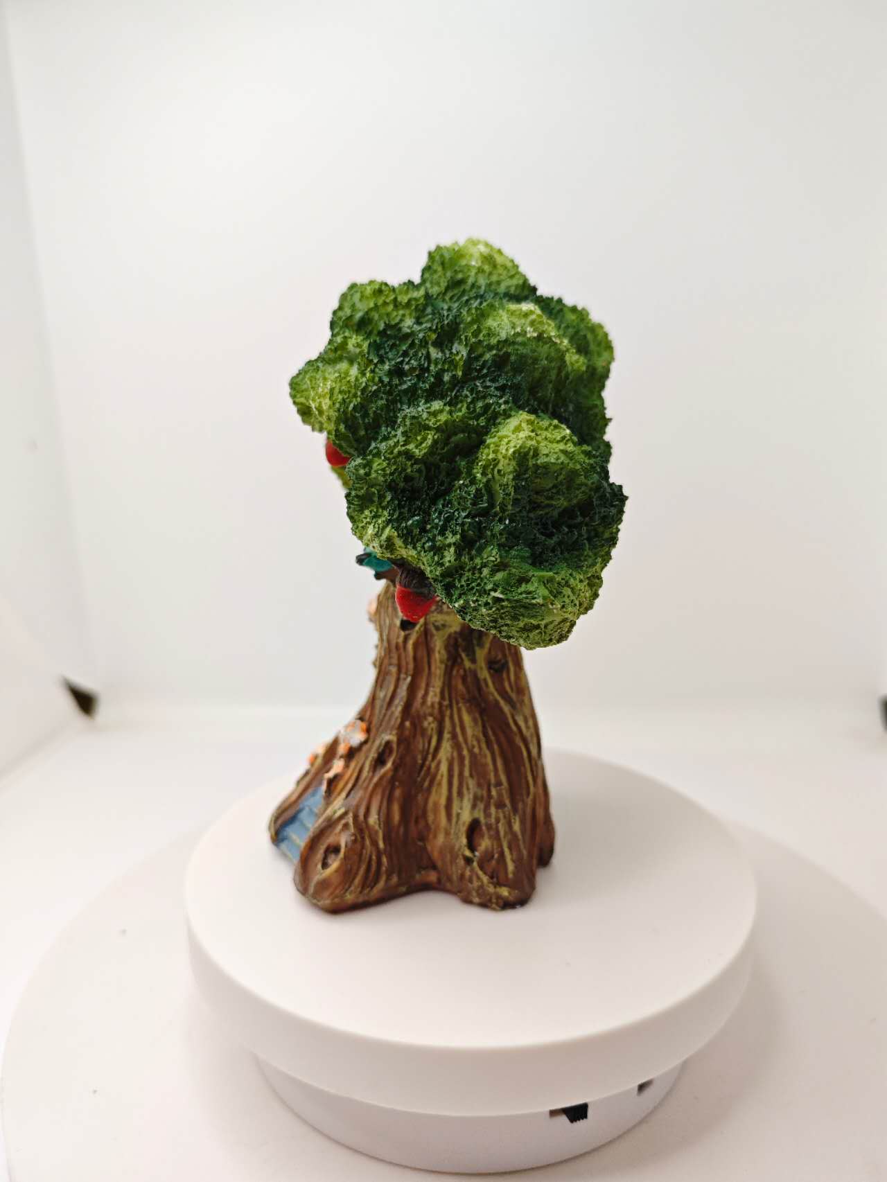 Miniature Resin Treehouse Figurine – Fairy Garden Decoration