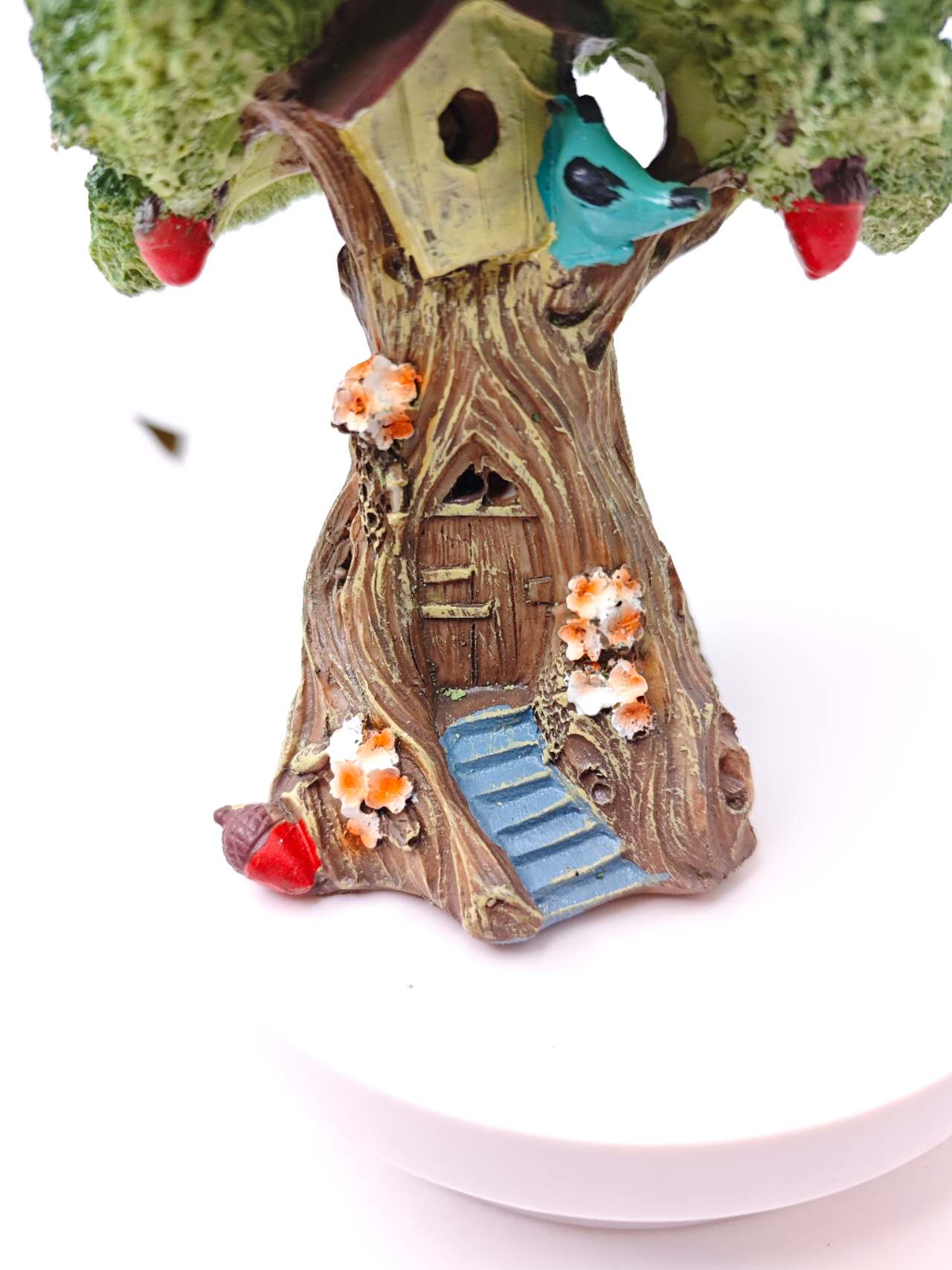 Miniature Resin Treehouse Figurine – Fairy Garden Decoration