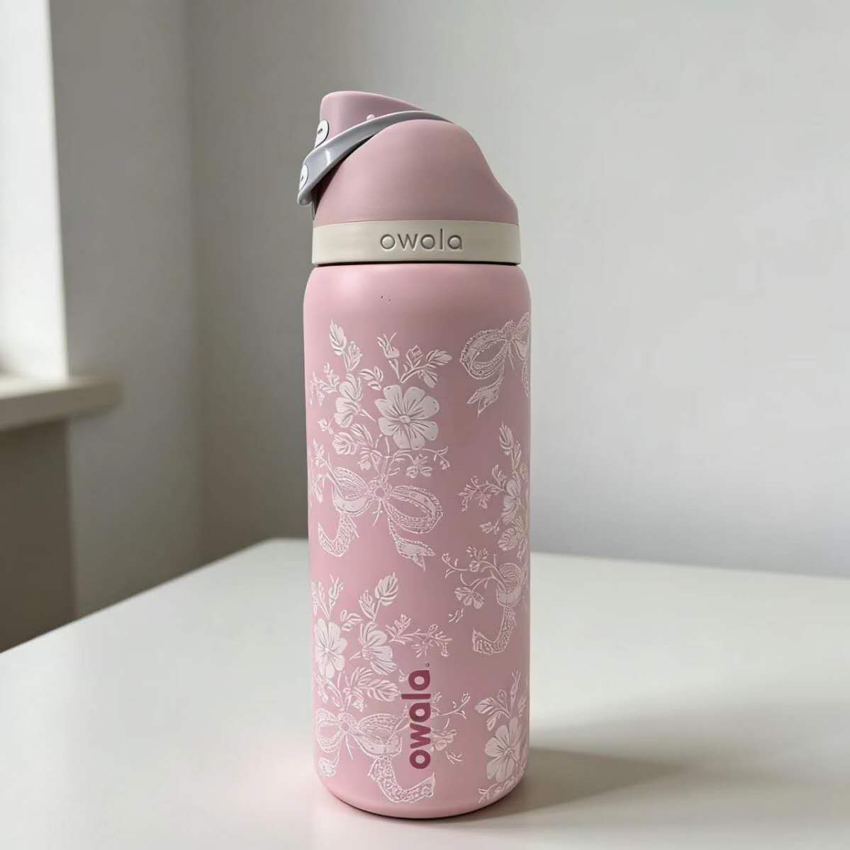 Owala Stainless Steel Water Bottle Flower 32oz