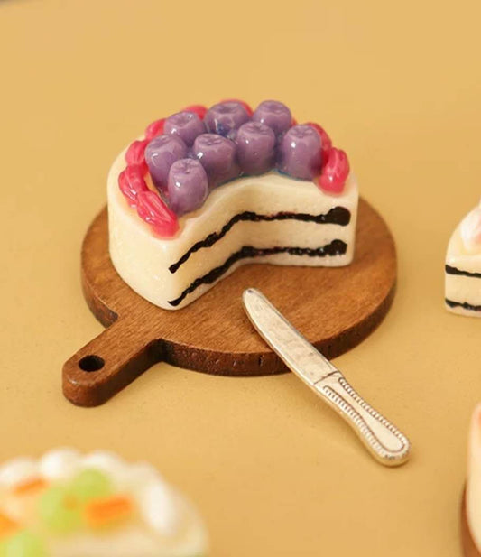 Fairy Garden Accessories Cake with plate knife