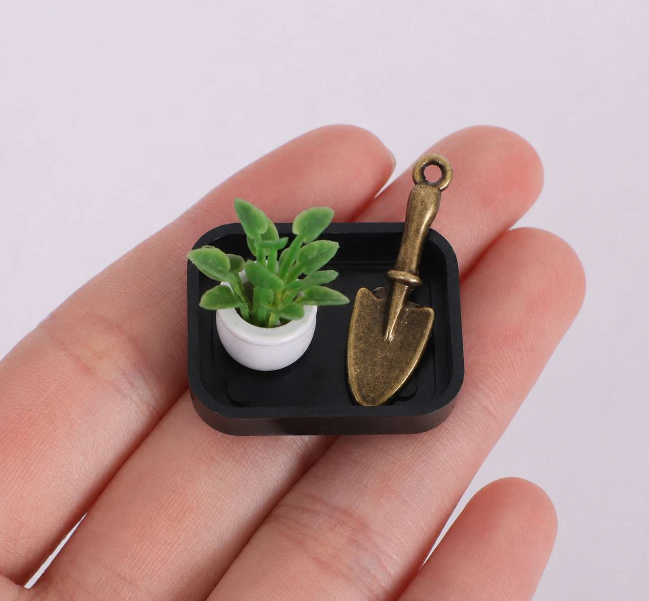 Fairy Garden Accessories Plant with shovel plate