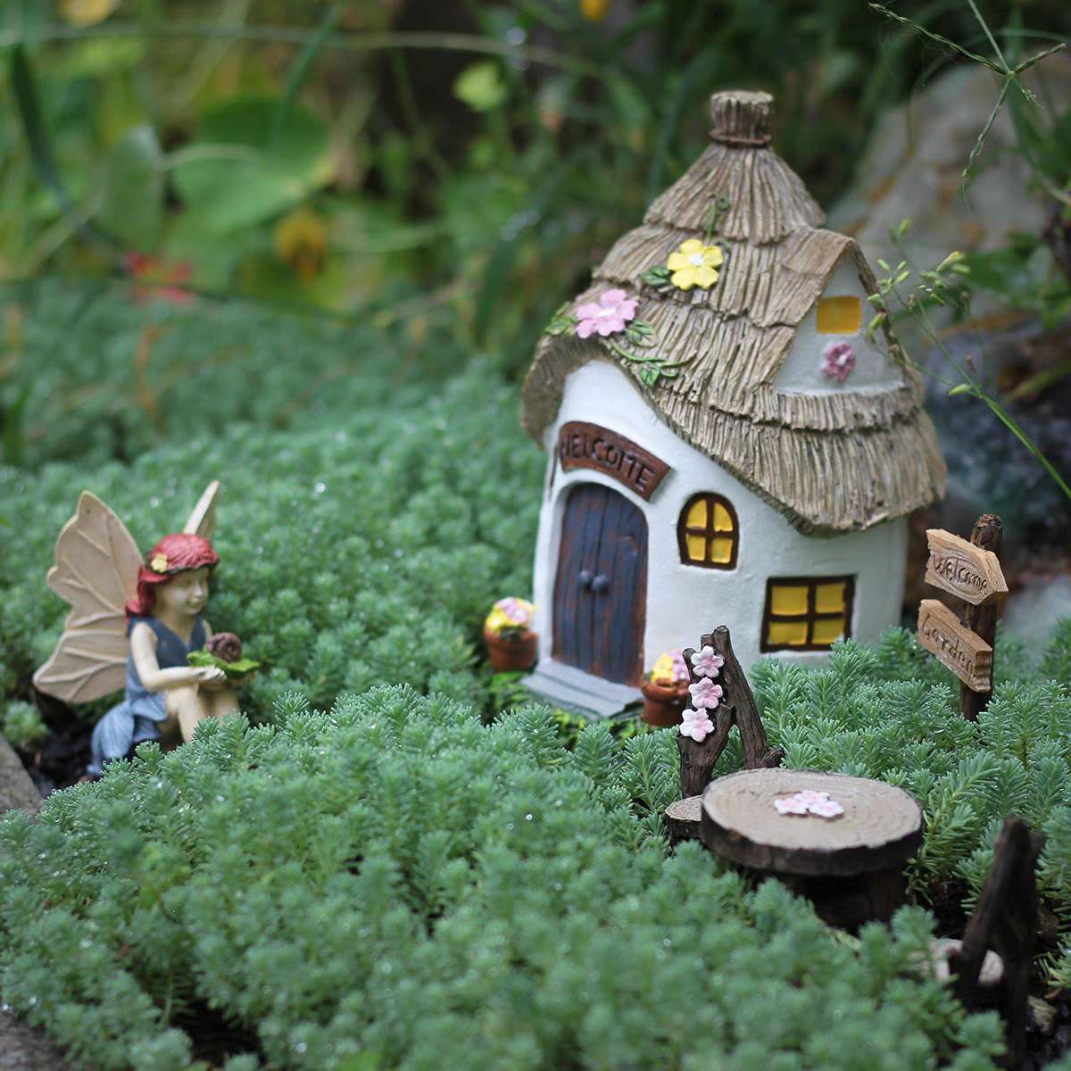 6PCS Thatch Fairy Garden Kits Fairy Garden Decorations Set
