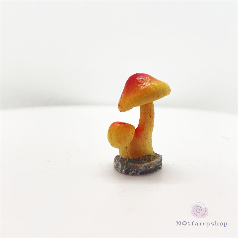 Red Mushrooms Miniature Fairy Garden Plant – Resin Mini Decoration for Fairy Gardens