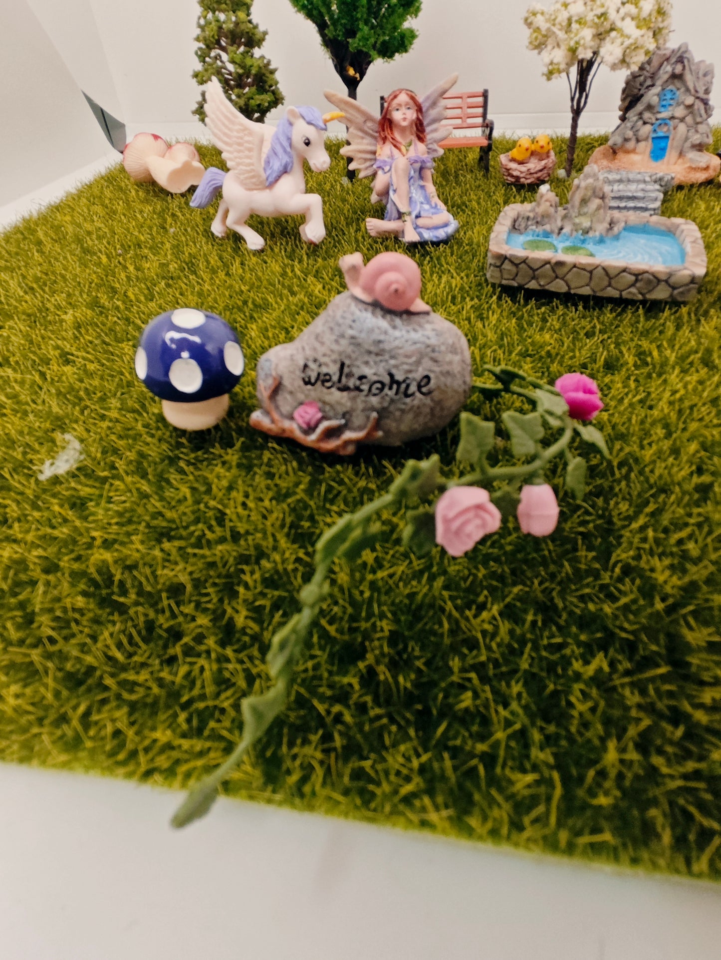 20Pcs Fairy Garden Accessories Set – Miniature Fairy Garden Decoration Kit for Indoor & Outdoor Display