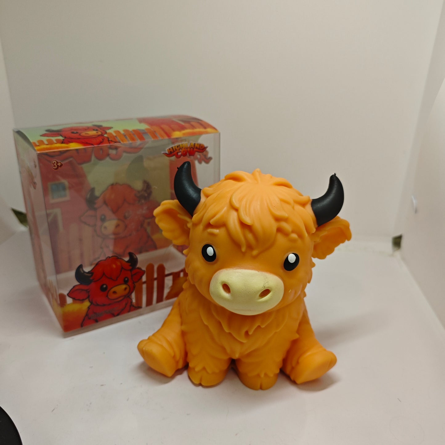 Jumbo highland cow squishy