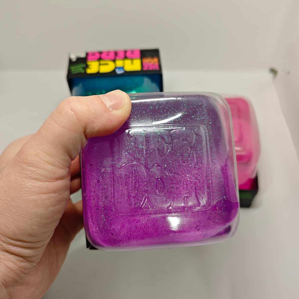 Needoh glitter nice berg giant cube