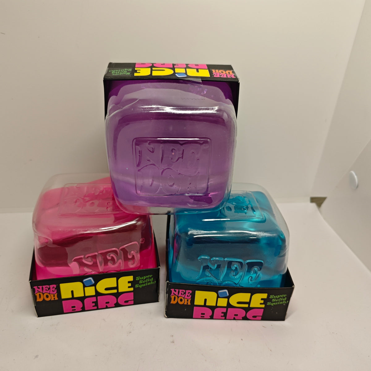 Needoh nice berg giant cube