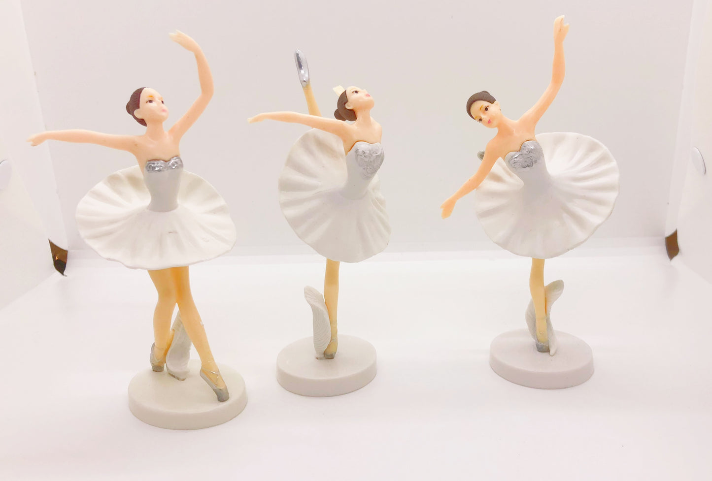 3 PCS Fairy Garden Figurines Ballet Girls