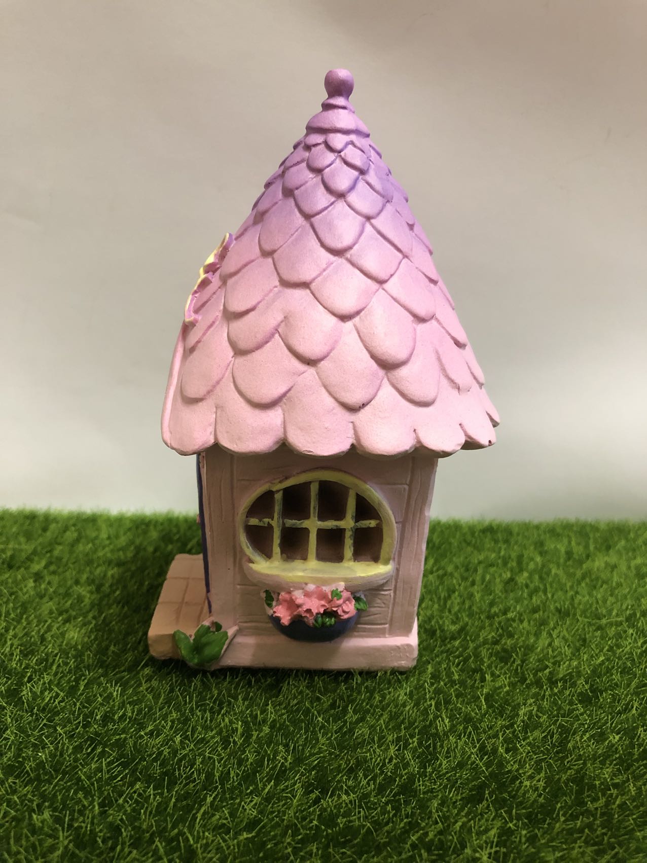 Fairy House Leaf House