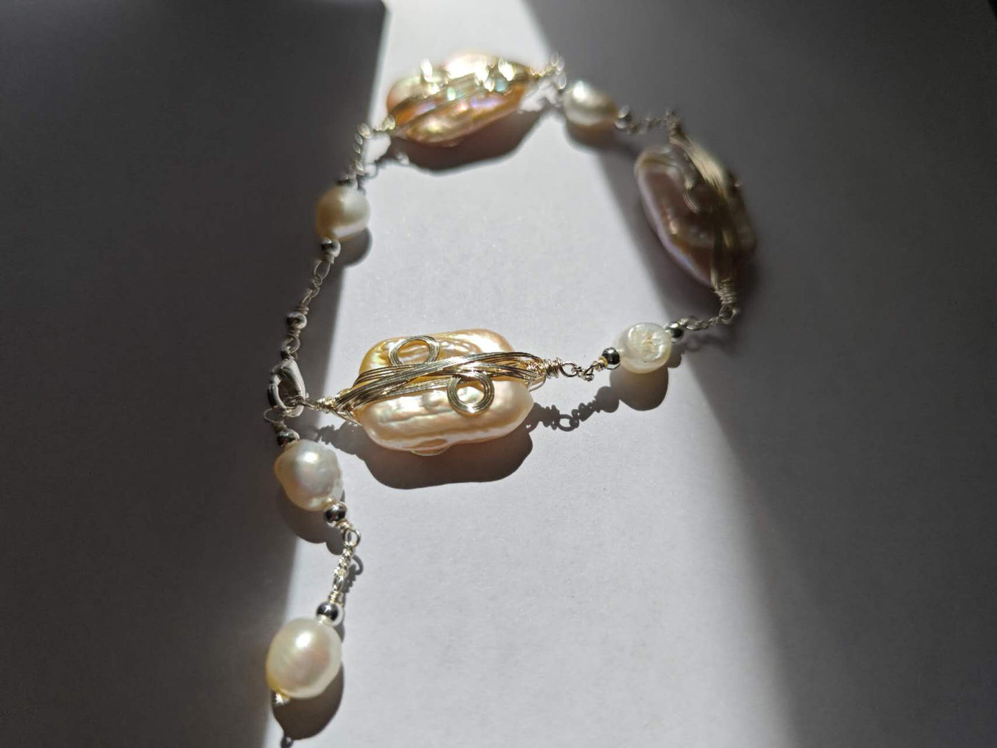 Baroque Pearl Bracelet: A Dream Woven in Gold