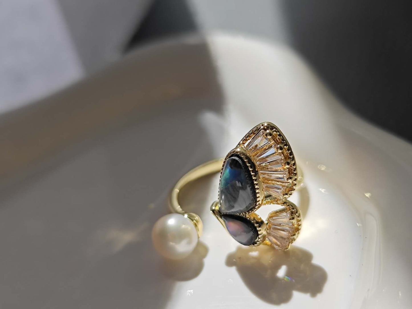 Abalone Shell or Baroque Pearl Ring: A Touch of Oceanic Elegance