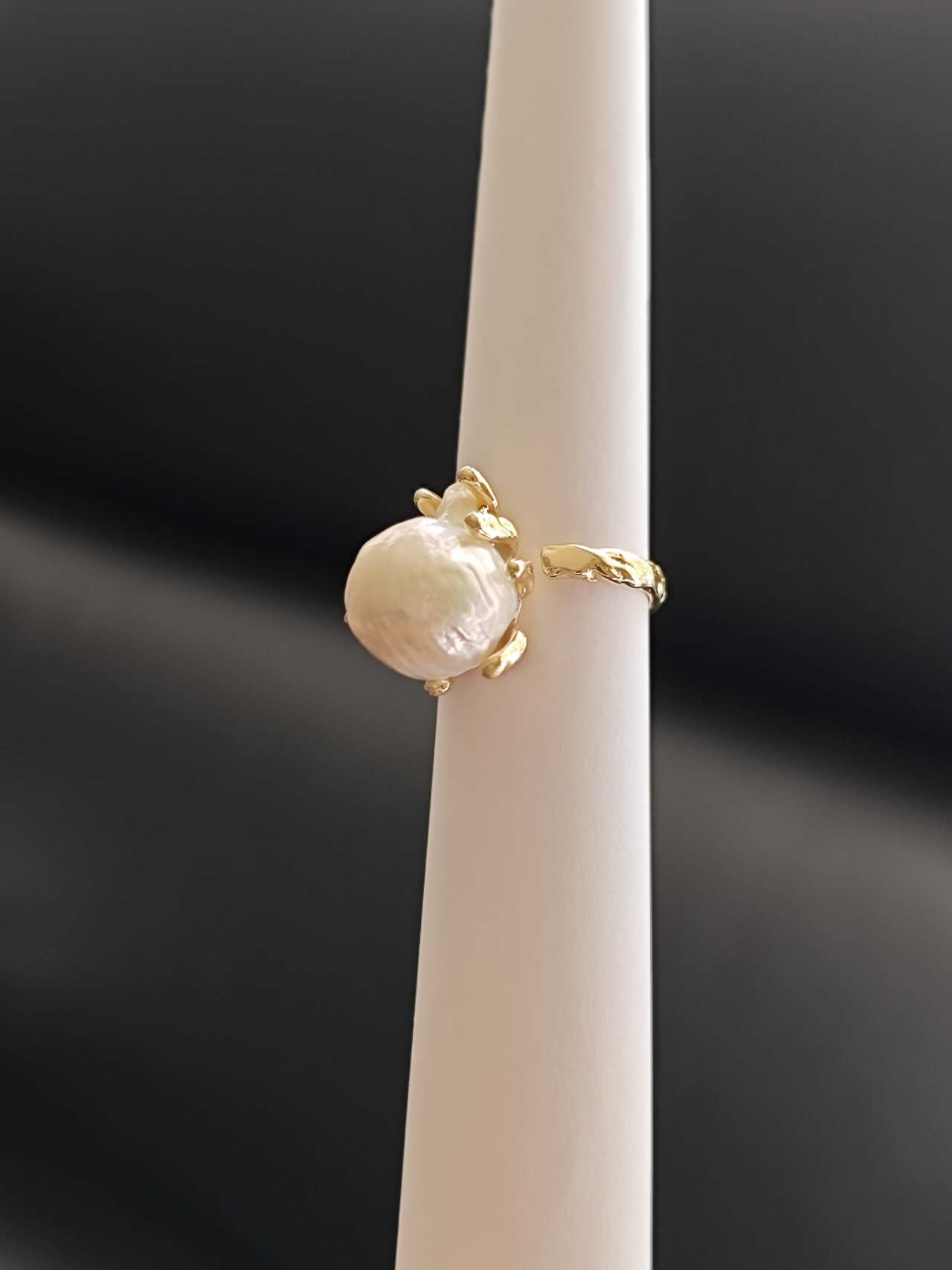 Abalone Shell or Baroque Pearl Ring: A Touch of Oceanic Elegance