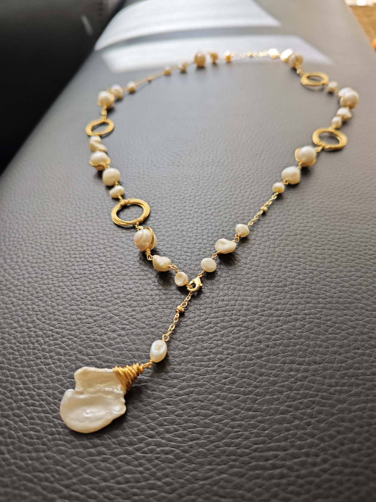 Baroque Pearl Chain: A Statement of Timeless Elegance