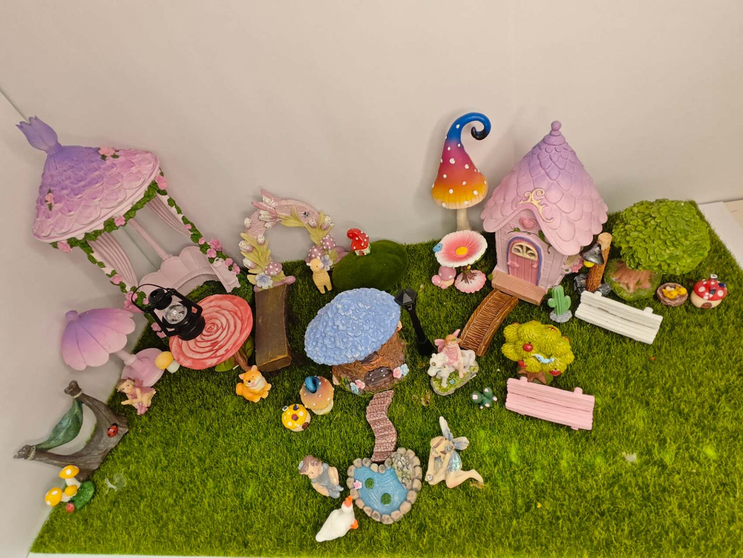 38 Pcs Deluxe Fairy Garden Luxury Set – Complete Enchanted Fairy Village