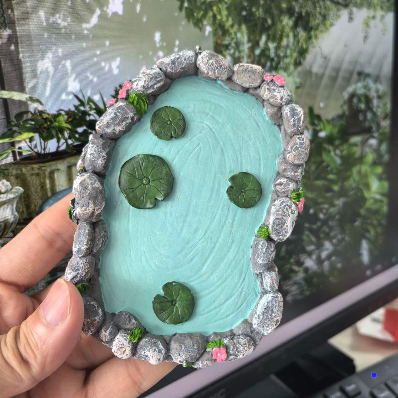 Fairy garden accessories Pond with lily pads