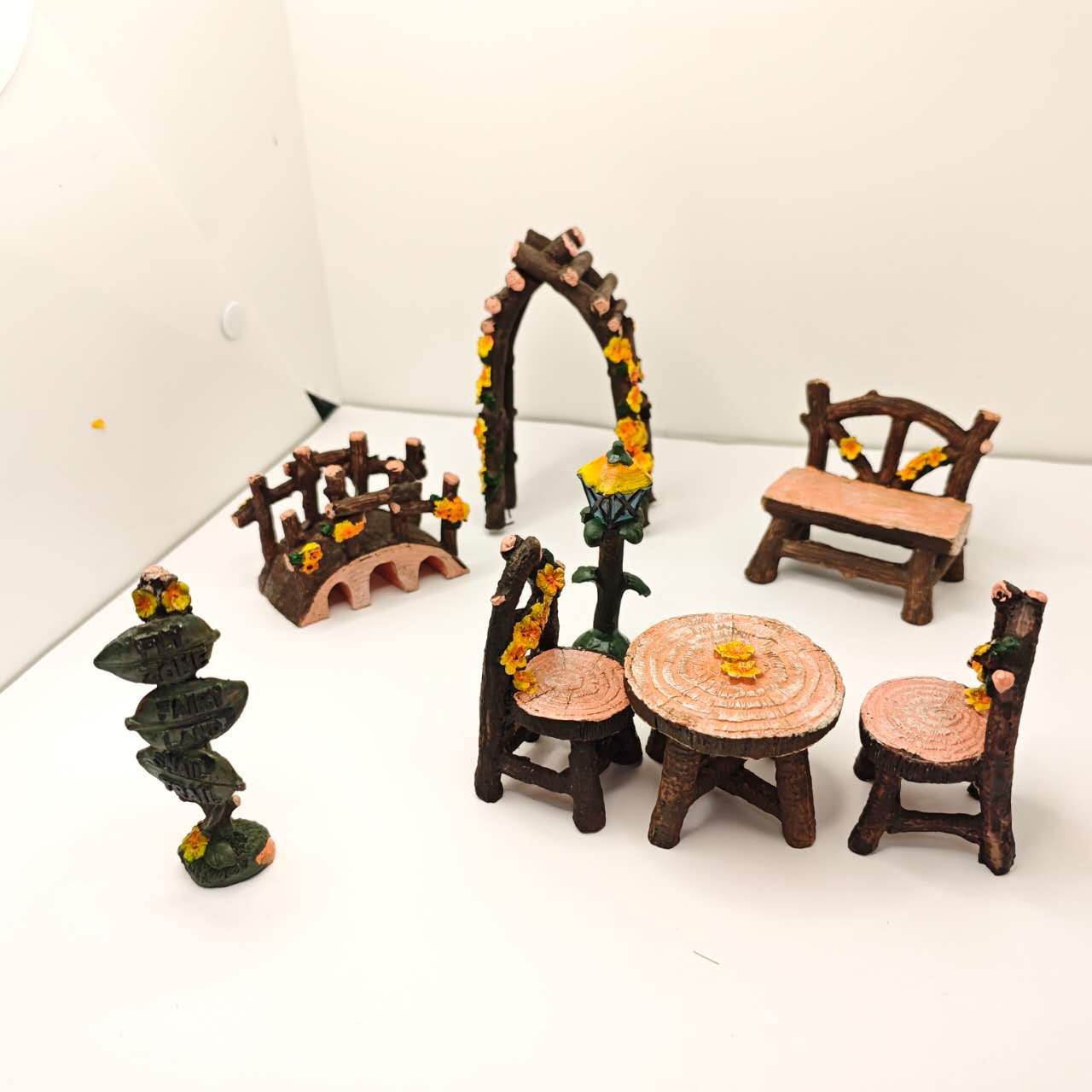 Fairy Garden Accessories Table Chair Bench Bridge Archway Road sign Lamp