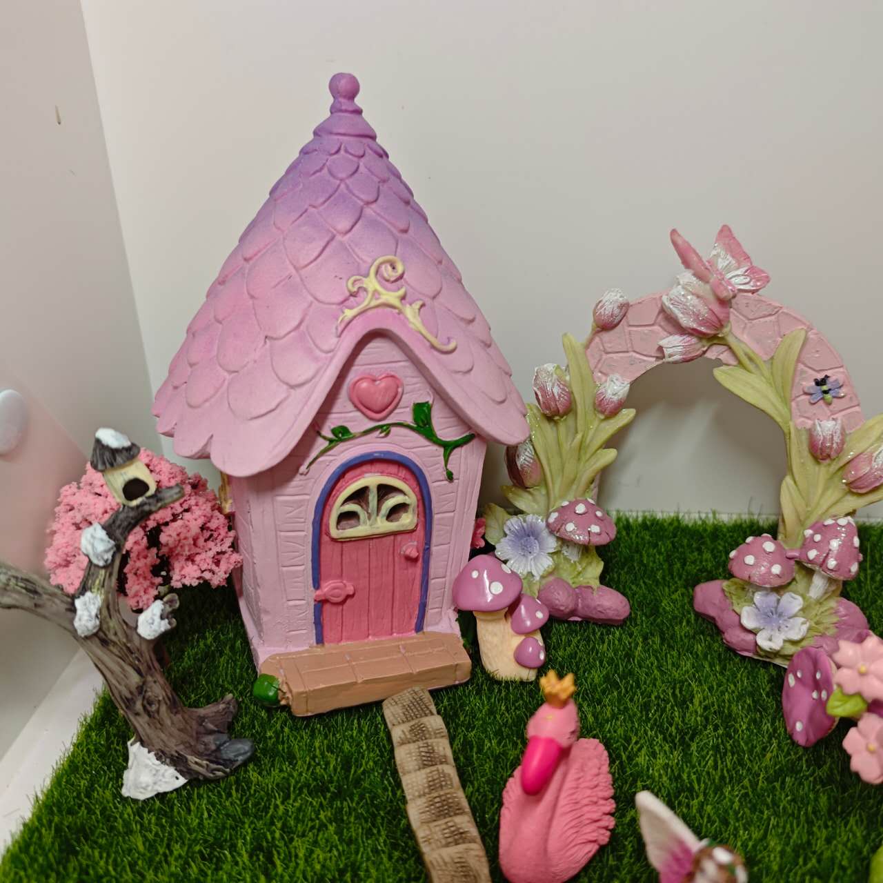 Easter pink fairy garden kit 31pcs