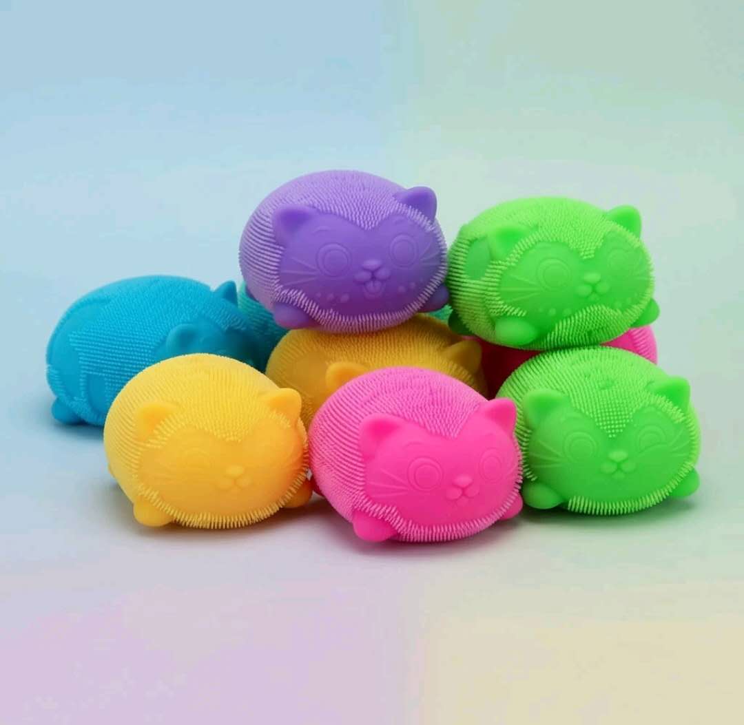 Needoh Wild Cats Fuzz Ball Slow Rising Squishy