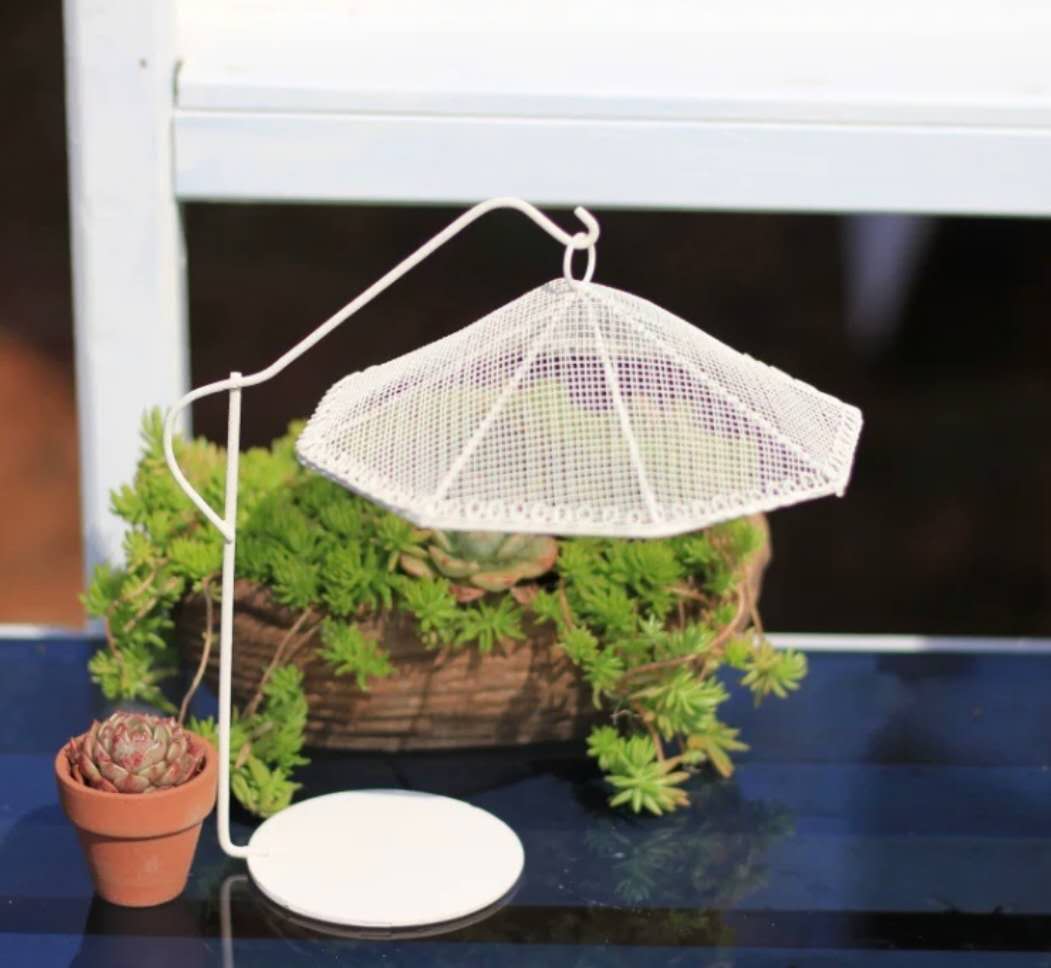 Fairy Garden Accessories Table and chair Umbrella