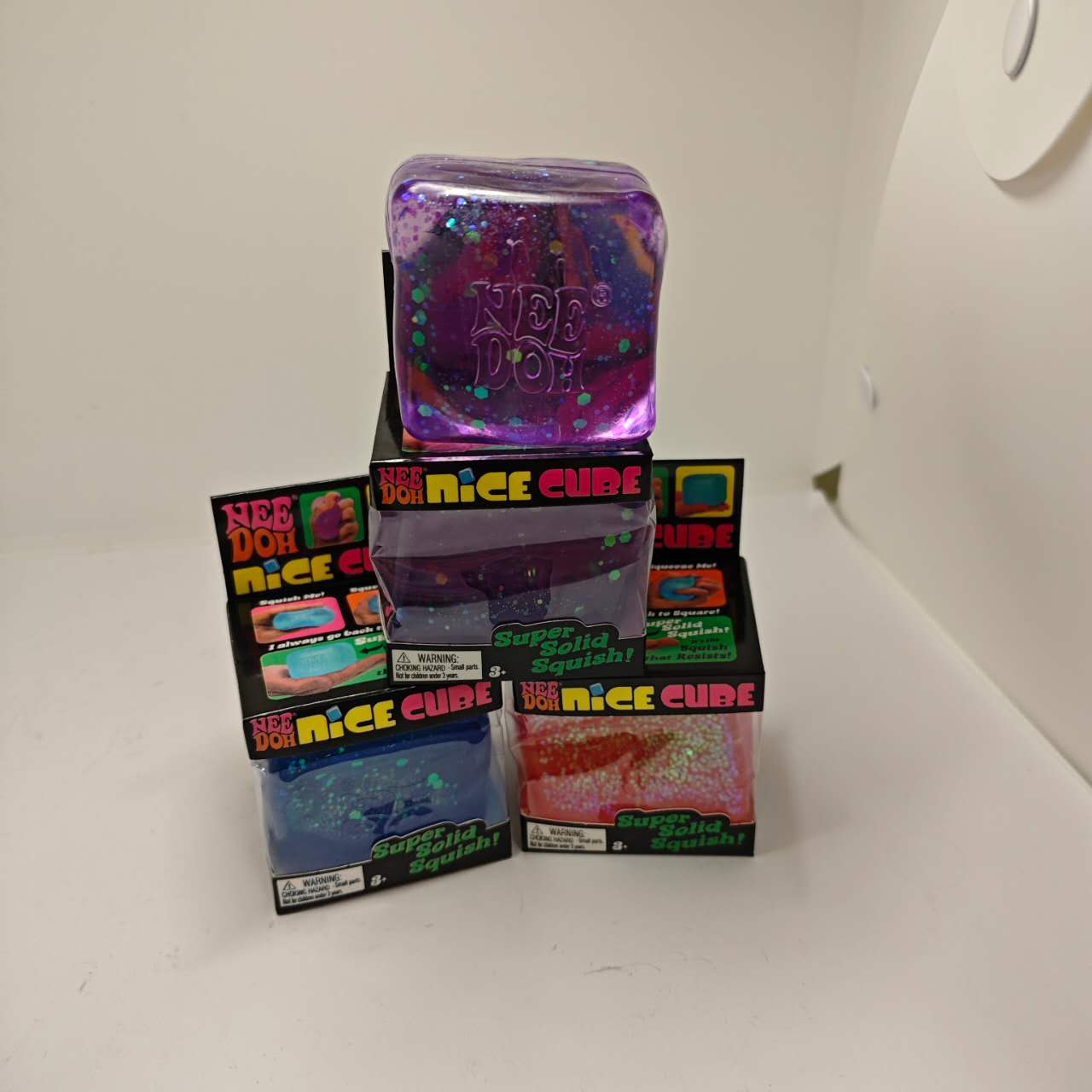 Needoh nice cube glitter cube