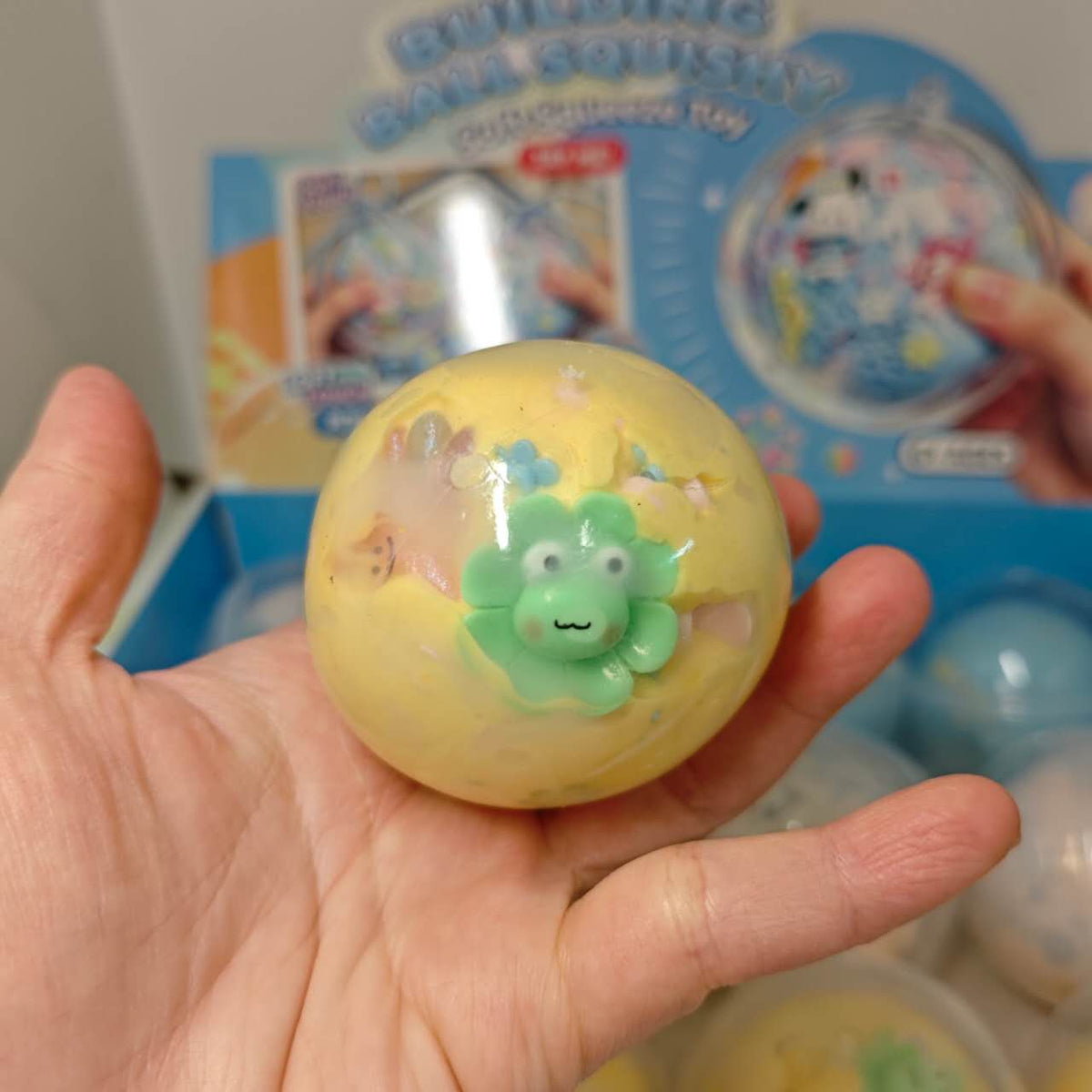 12Pcs Crunchy Squishy Blind Box