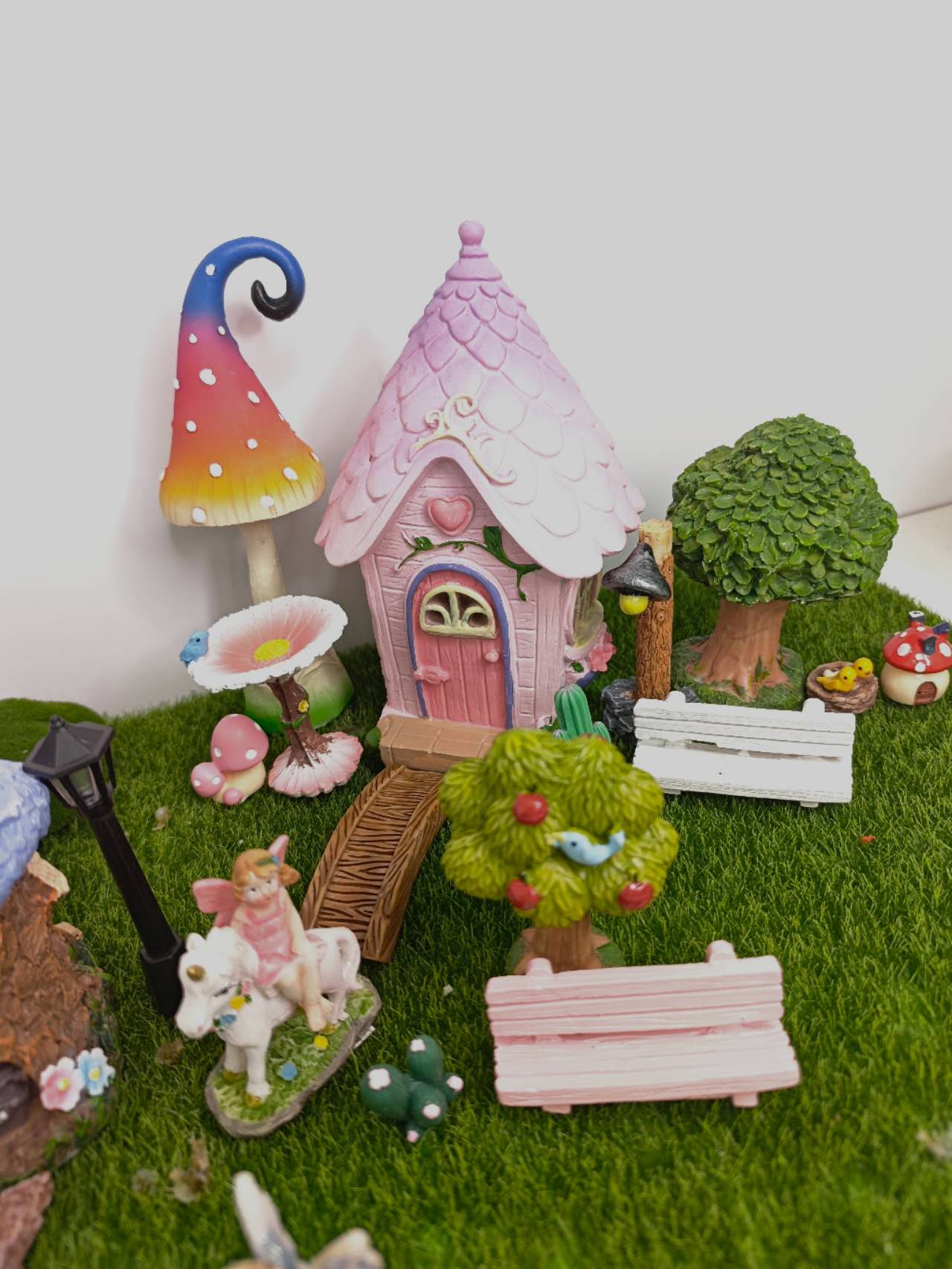 38 Pcs Deluxe Fairy Garden Luxury Set – Complete Enchanted Fairy Village