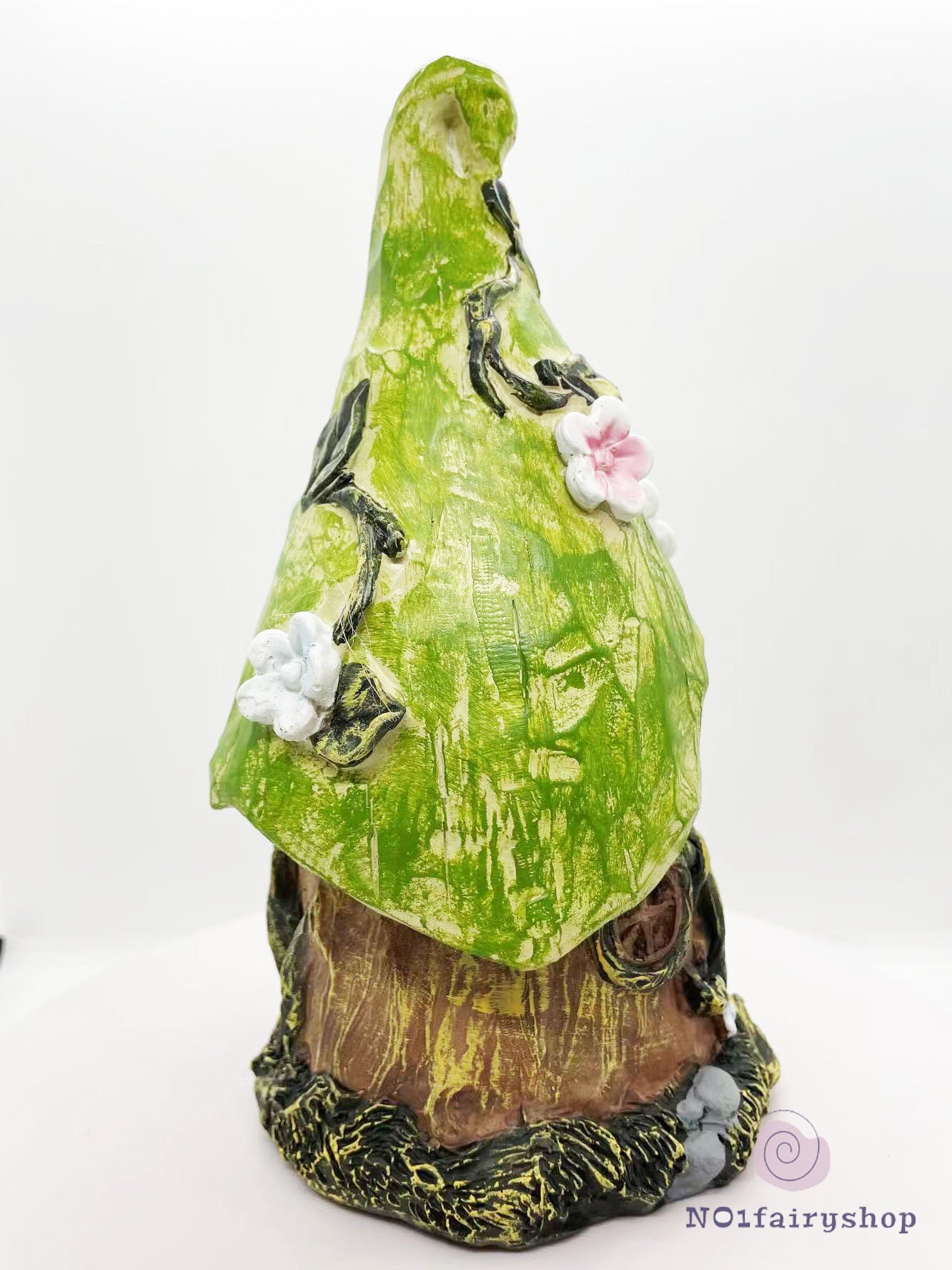Fairy House Tree House with Solar Lights